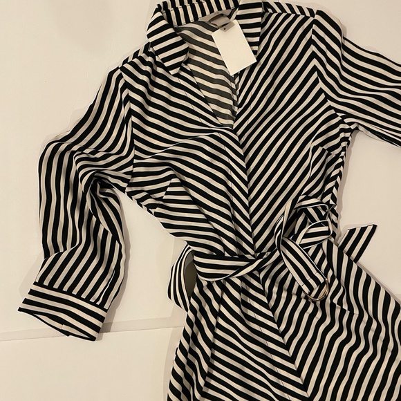 H&M dress - Picture 2 of 3